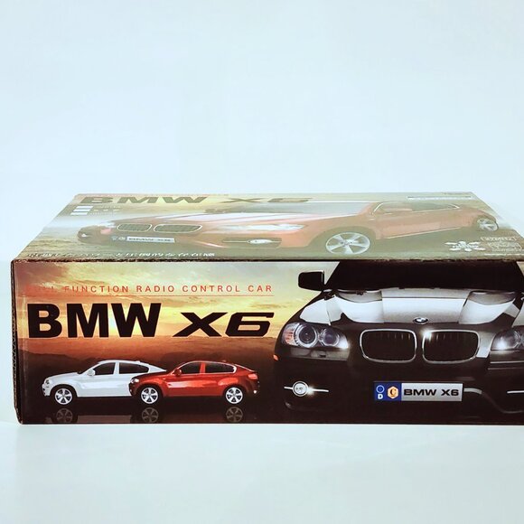 New White BMW X6 Licensed R/C Remote Control Car Japan Toreba 20.4cm - Picture 6 of 6